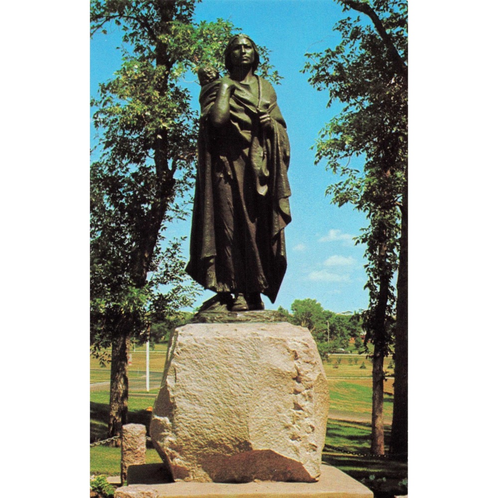 Sakakawea Sacagawea Statue Bismarck North Dakota ND Monument Chrome Postcard - Picture 1 of 2